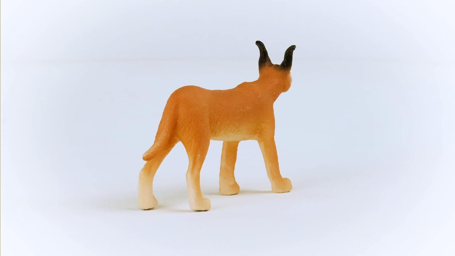 SCHLEICH 14867 Caracal Female Wild Life Toy Figurine for children aged 3-8 Years