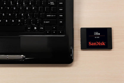 SanDisk Ultra 3D SSD 500 GB interne Festplatte (SSD intern 2,5 Zoll, stoßbeständig, 3D NAND-Technologie, n-Cache 2.0-Technologie, 560 MB/s Übertragungsraten) Schwarz