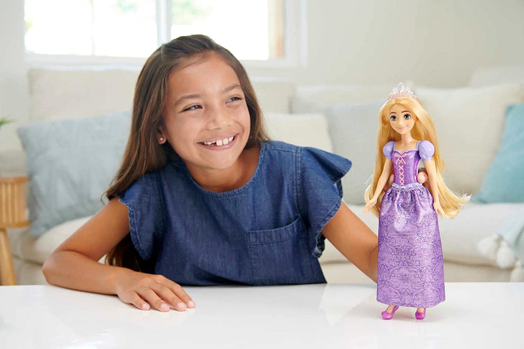 Mattel Disney Princess Rapunzel Muñeca princesa película Enredados, juguete +3 años (HLW03)