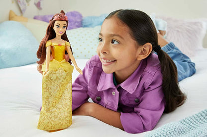 Mattel Disney Princess Bella Muñeca princesa película La Bella y la Bestia, juguete +3 años (HLW11