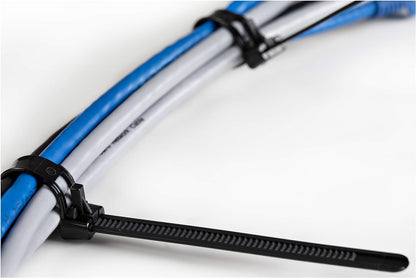 StarTech.com 6"(15cm) Reusable Cable Ties - 1/4"(7mm) wide, 1-3/8"(35mm) Bundle Dia. 50lb(22kg) Tensile Strength, Releasable Nylon Ties, Indoor/Outdoor, 94V-2/UL Listed, 100 Pack