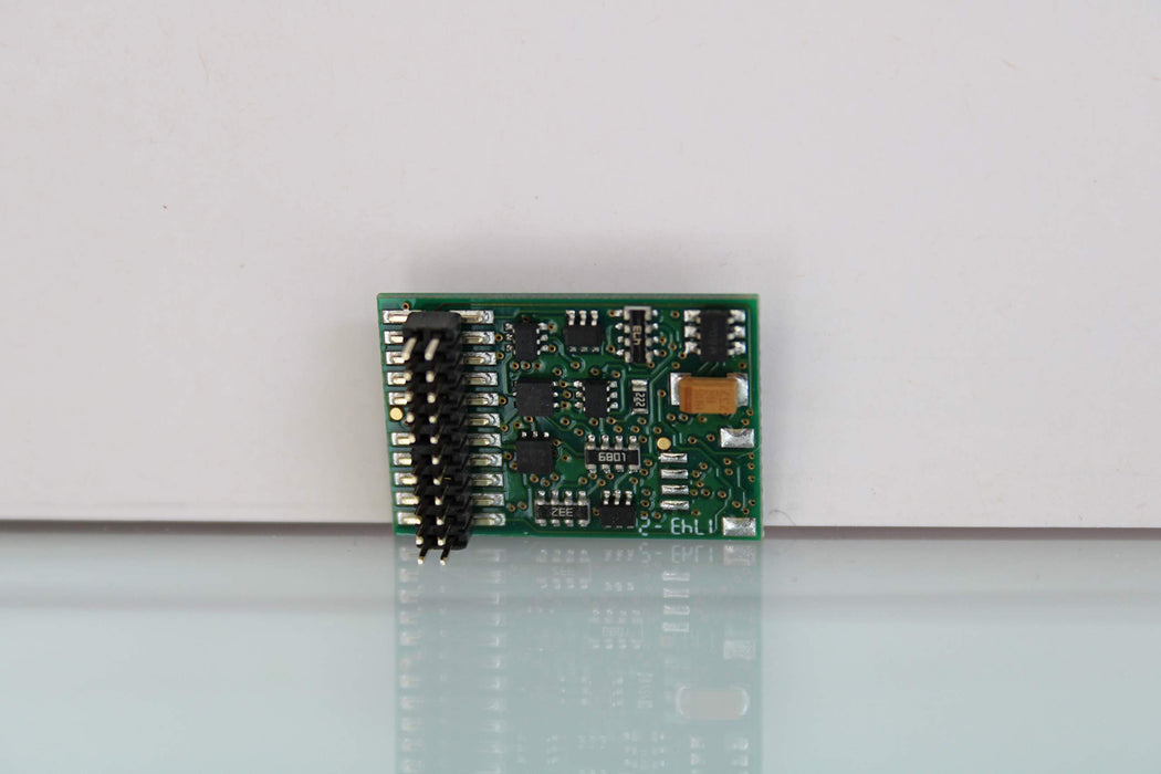 Lenz 10322-01 DCC Locomotive Decoder Silver + PluX22 NEM658