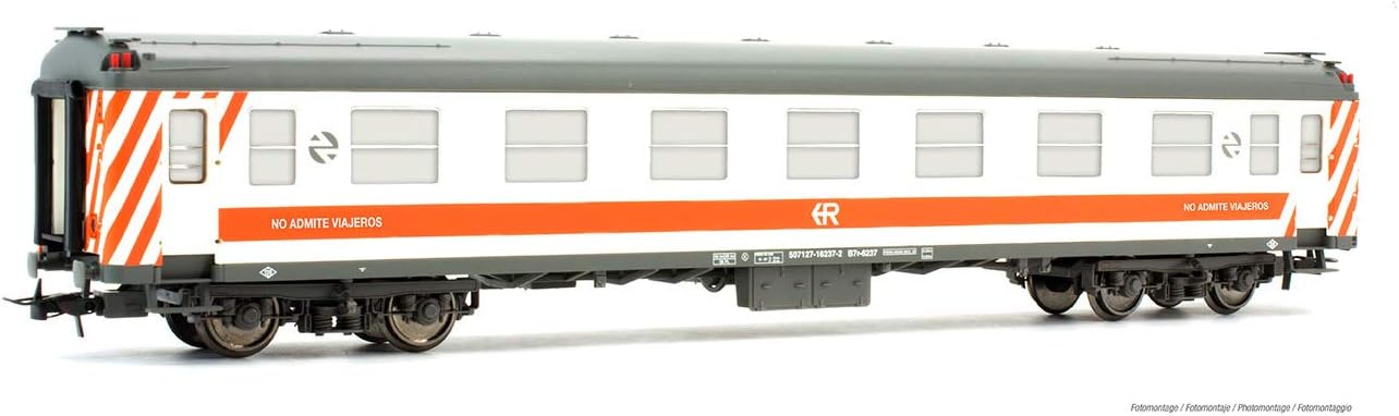 Electrotren E5096 RENFE, S-1034 Coach, Regionales Livery, Additional Coach, ep. V Rolling Stock