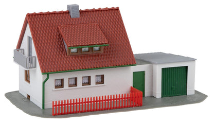 MKD Modern European house with garage - Model Kit MKD2020
