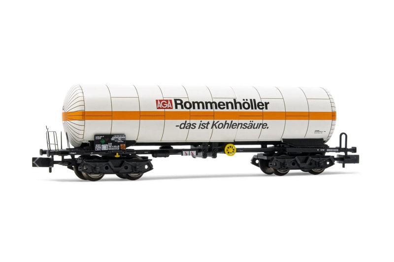 Arnold SNCF, 2 unit pack 4-axle hopper wagons with rounded walls Transcereales CTC + Enterprise Marcel Millet