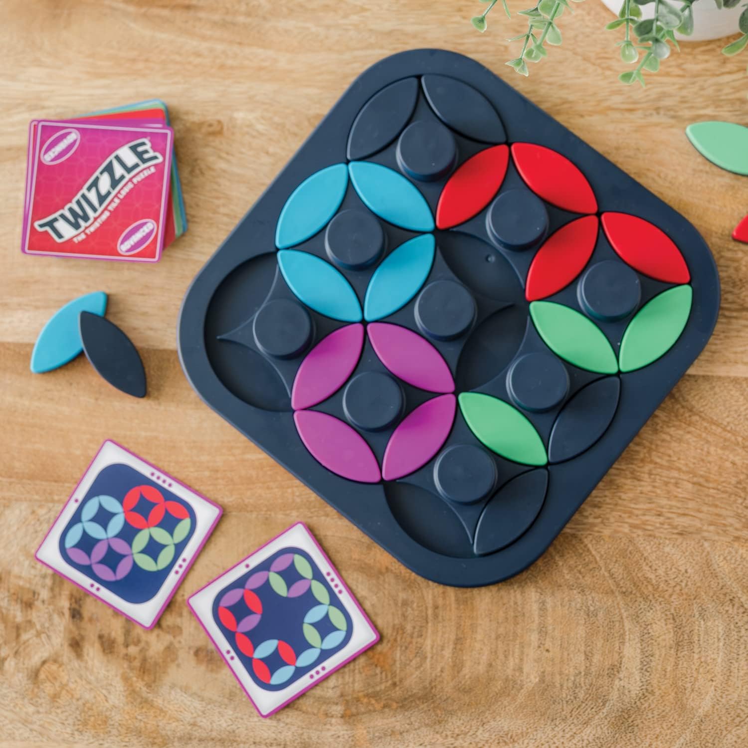 Mindware, Twizzle Puzzle, Ages 8+, 1 Players