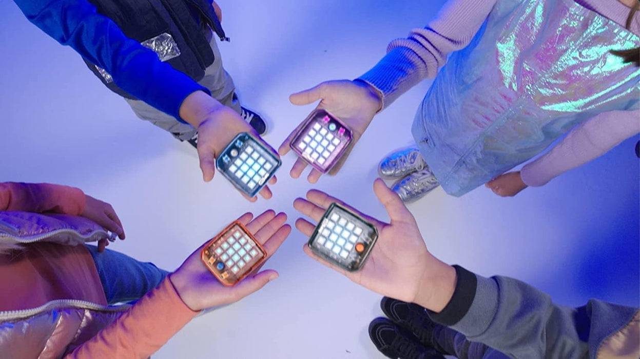 Flycatcher TAP181-08 TapTap Smart Fidget, Palm Size Gadget, High-tech Games, Travel Toy, Gift for Age 5+, Colours Vary