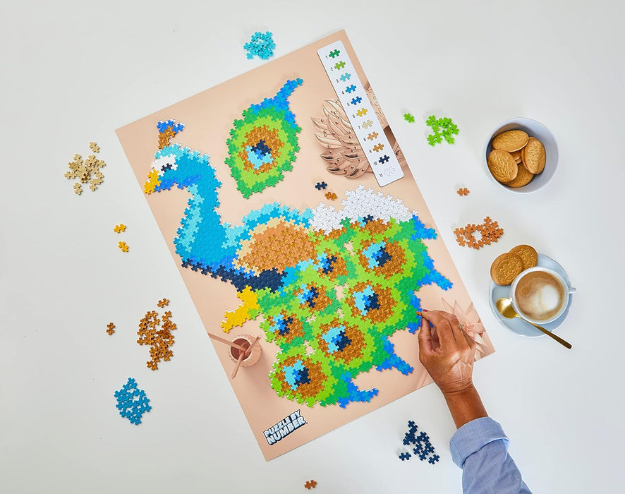 Plus-Plus 3931 9603931 Ingenious Construction Toy Puzzle Peacock Creative Building Blocks 800 Pieces, Multicoloured