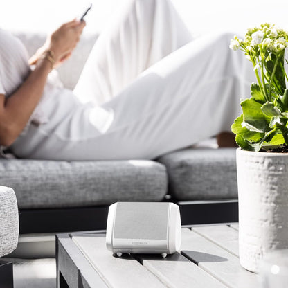 `Vonm?hlen - Air Beats Mini - Compact Bluetooth Speaker, White`