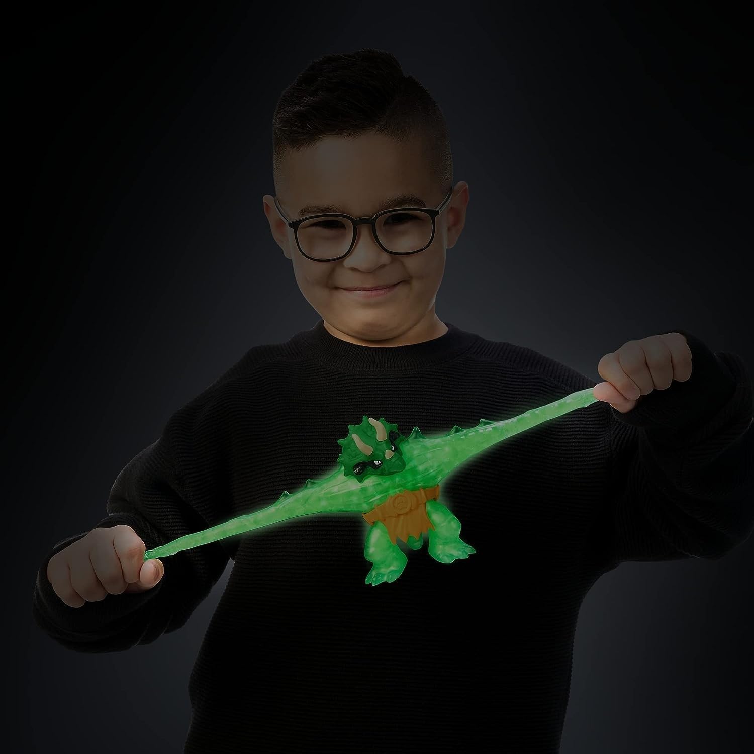 Heroes of Goo Jit Zu Glow Shifters Hero Pack. Super Gooey Tritops Hero Pack. Goo Filled Toy with a unique Glowing Goo Transformation. (42503