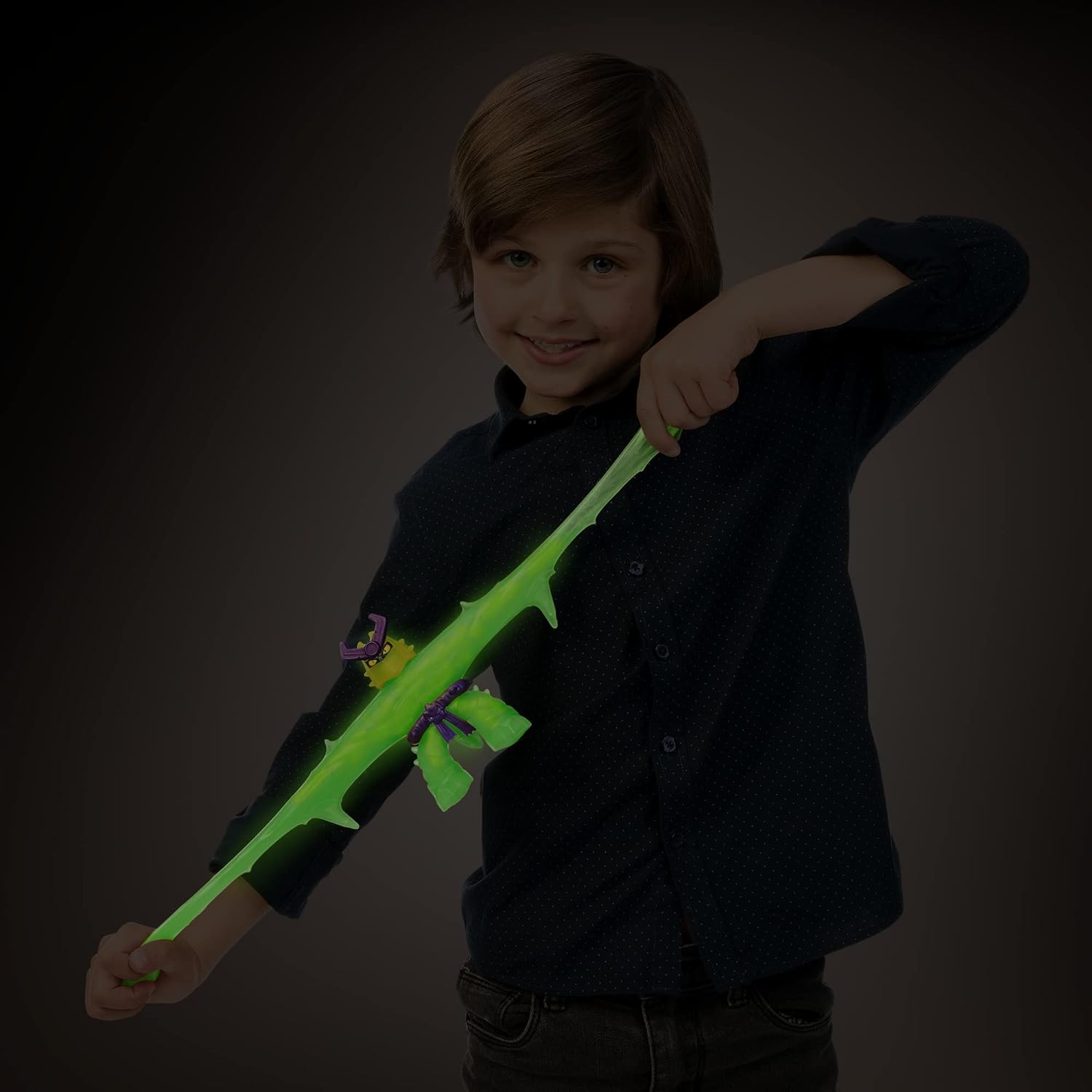 Heroes of Goo Jit Zu Glow Shifters Hero Pack. Super Oozy Scorpius Hero Pack. Goo Filled Toy with a unique Glowing Goo Transformation. (42505)