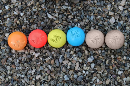 Engelhart - 2 natural and 4 beautiful colourful wooden target balls for boule games - 30 mm - 10 g