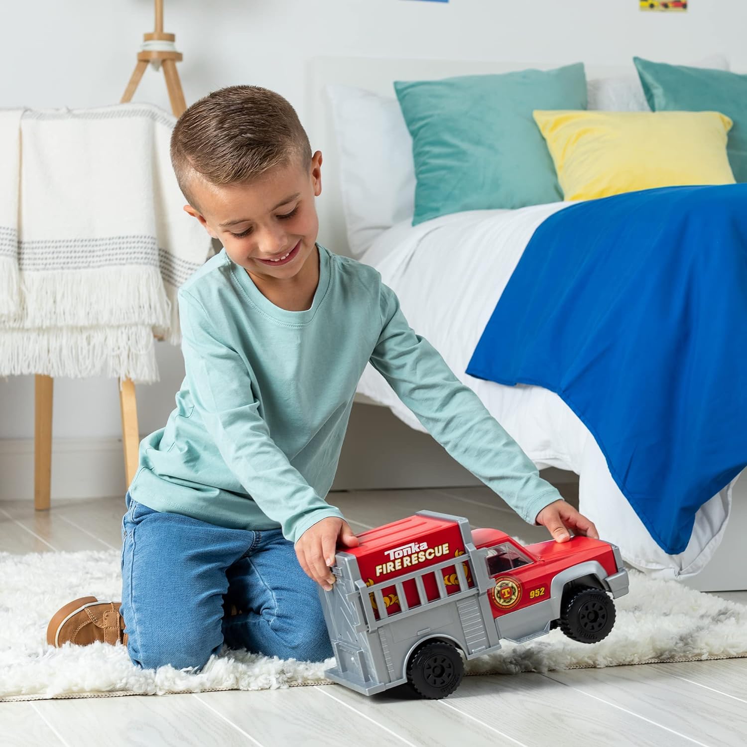 Tonka Steel Classics | Rescue Truck | Kids Emergency Vehicle Truck Gift Toys for Boys Girls, Vehicle Toys for Creative Play, Motor Skill Development, Red, Suitable for Kids Ages 3+ | Basic Fun 06189