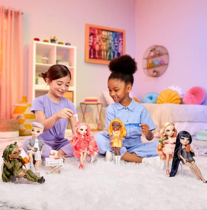 Rainbow High Fashion Doll – MICHELLE ST.CHARLES - Orange Doll – Fashionable Outfit & 10+ Colourful Play Accessories - For Collectors and Kids Ages 4-12 Years