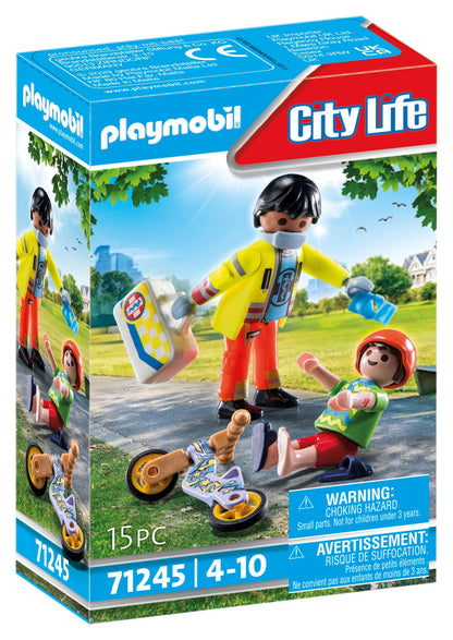 Playmobil SECOURISTE AVEC ENFANT