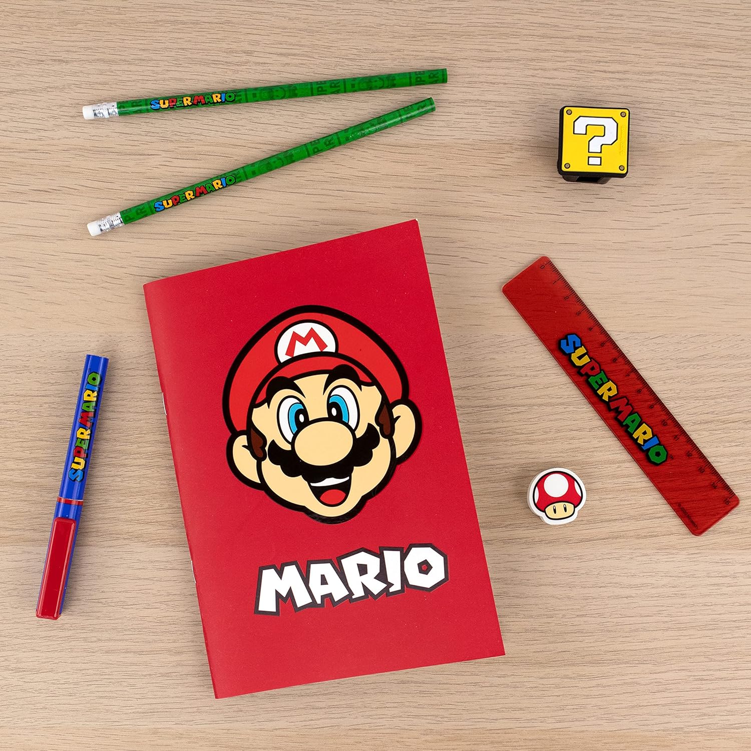 Undercover SUMA1122 Super Mario 7 Piece Stationery Set, red