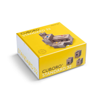 Cuboro Standard 32 - Medium starter set with 32 track elements, 13 types, Swiss beech wood