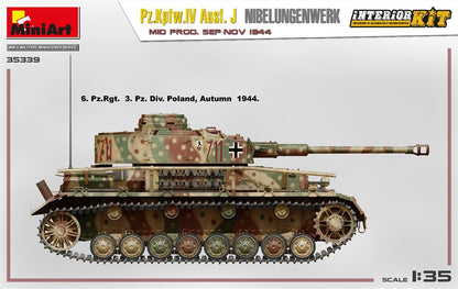 Miniart MIN35339 Plastic Model kit, Unpainted