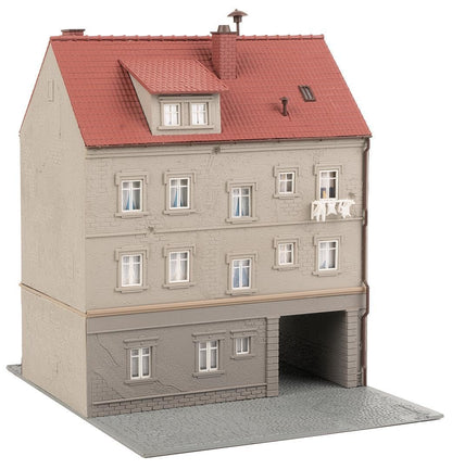 Faller 191786 H0 Townhouse with Saddlery