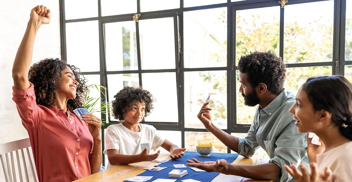 Ravensburger - Elevens – Gesellschaftsspiel Familie – Klassisches Kartenspiel – 2 bis 6 Spieler ab 8 Jahren – 20952 – französische Version