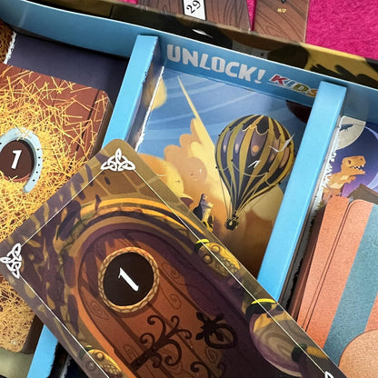 Asmodee - Unlock! Kids, Table Escape Room, 6+ Years, Italian Edition, 8763