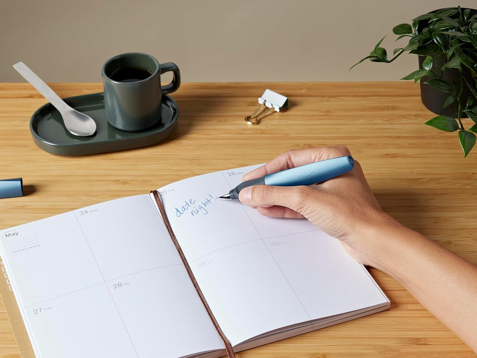 Pelikan Twist 946806 Fountain Pen in Folding Box, Universal for Right and Left Handers with M Nib