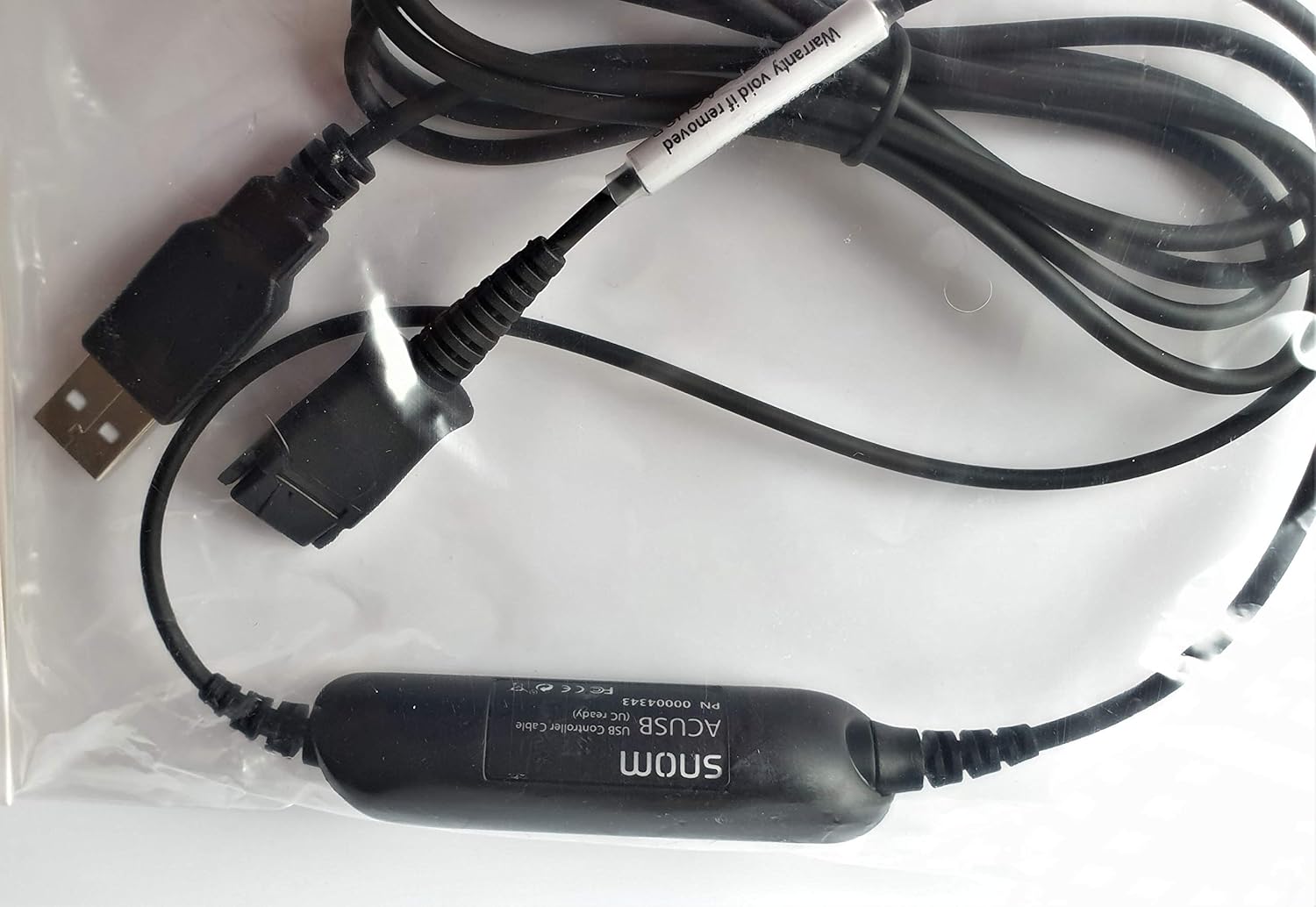 Snom ACUSB USB Adapter Cable connects A100M/D headsets with all Snom landline telephones with USB ports,00004343