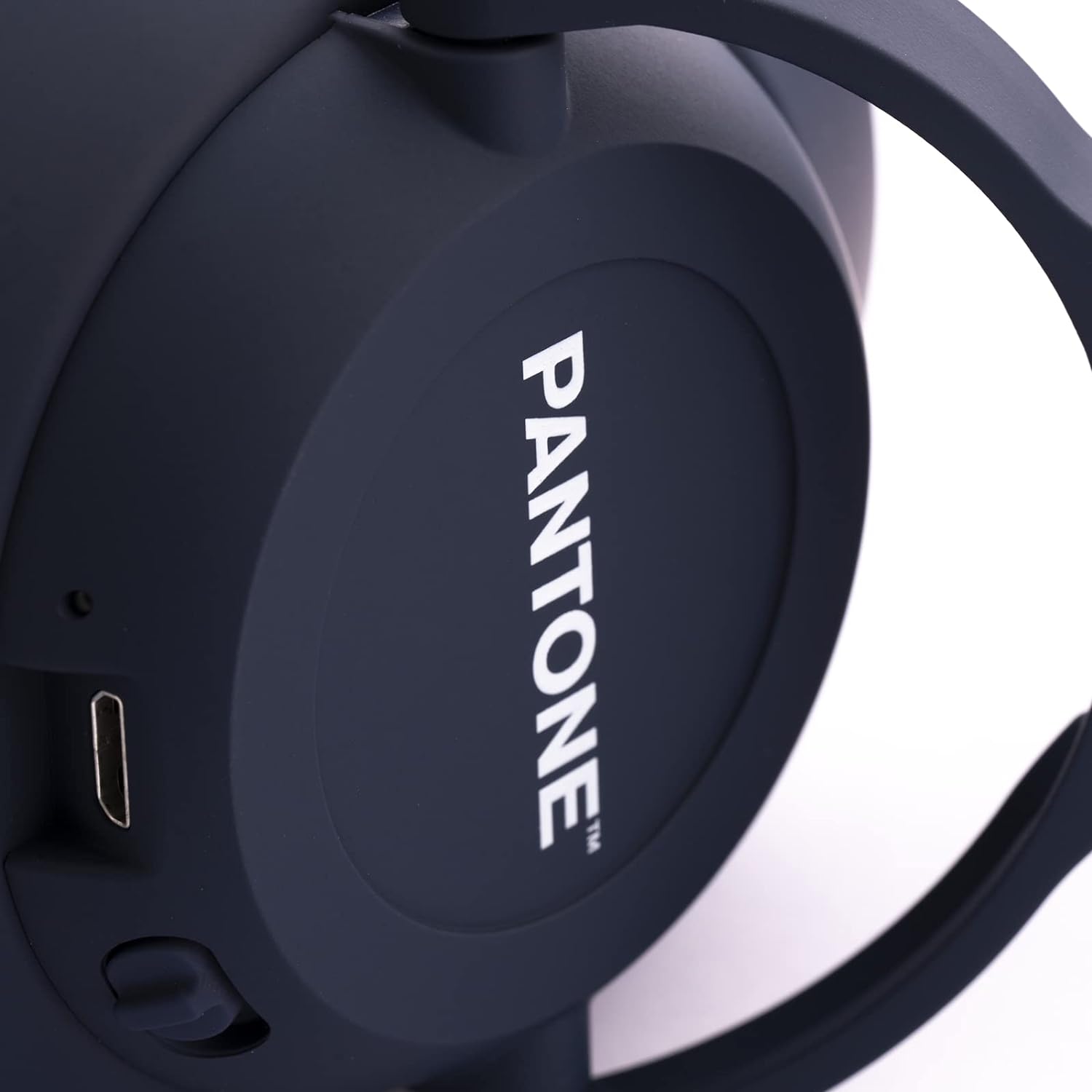 Pantone Celly, Line Wireless Headphones, Bluetooth 5.0 Technology with Active Background Noise Cancellation, Padded Pavilions and Adjustable Headband, 16 Hours of Music Playback, Navy