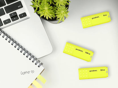GOODRAM 16GB UME2 Yellow USB 2.0