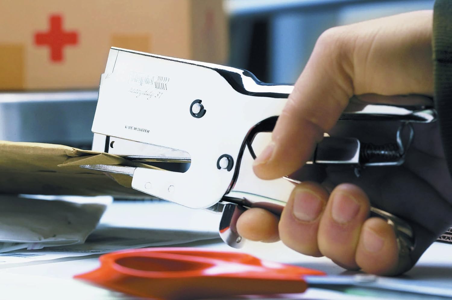 Rapid HD31 Heavy Duty Stapling Pliers, 70 sheet capacity, High Volume Stapling, Metal, Silver, 10540310