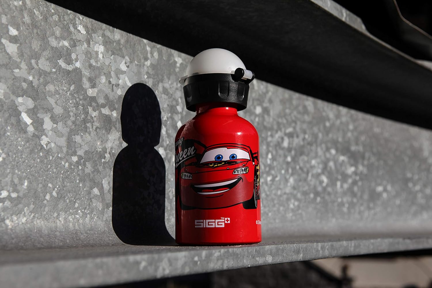 SIGG - Aluminium Kids Water Bottle - KBT - Leakproof - Lightweight - BPA Free - Climate Neutral Certified - 0.3L Cars Lightning Mcqueen