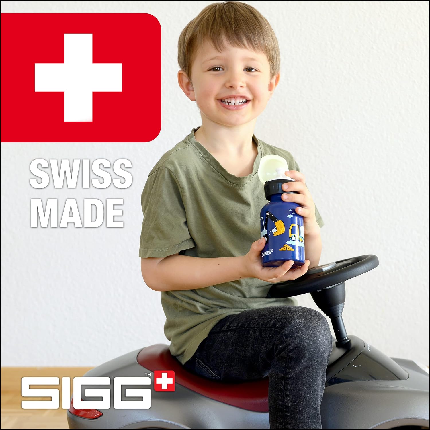 SIGG - Aluminium Kids Water Bottle - KBT - Leakproof - Lightweight - BPA Free - Climate Neutral Certified - 0.4L Mickey School