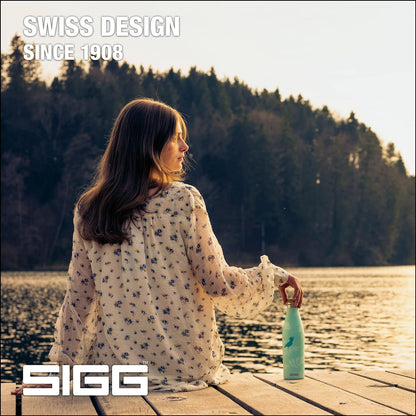 SIGG - Insulated Water Bottle - Meridian - Leakproof - Extra Slim - BPA Free - Plastic Free - Double Walled 18/8 Stainless Steel - Bamboo Screw Top - Glacier - 0.5 L