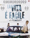 Vita E` Facile Ad Occhi Chiusi (La) - (Italian Import)
