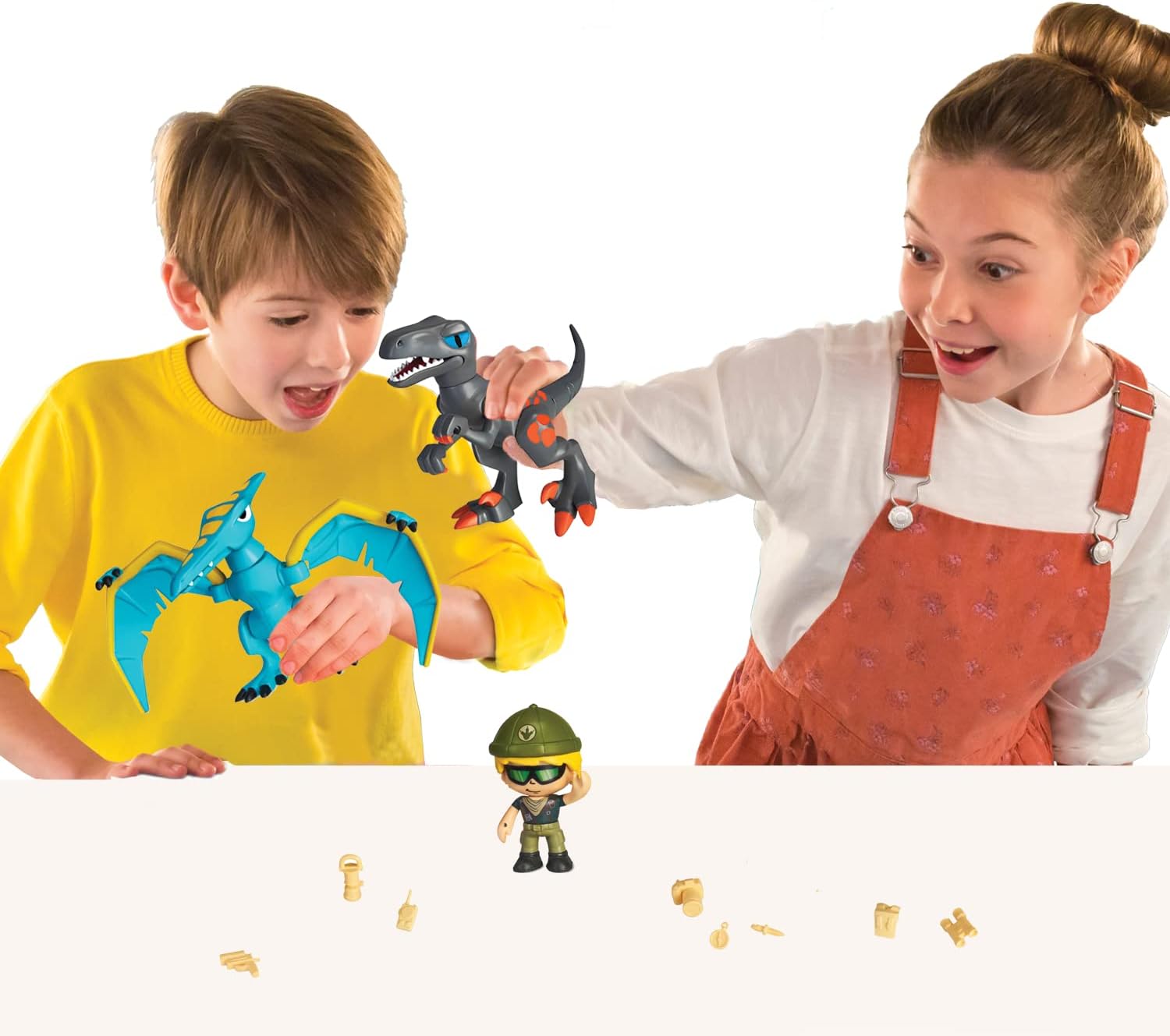 Action Heroes Dino Pack, mix and match figures, dinosaur toys for kids 4 years and over, Multi Coloured (ACN00000)