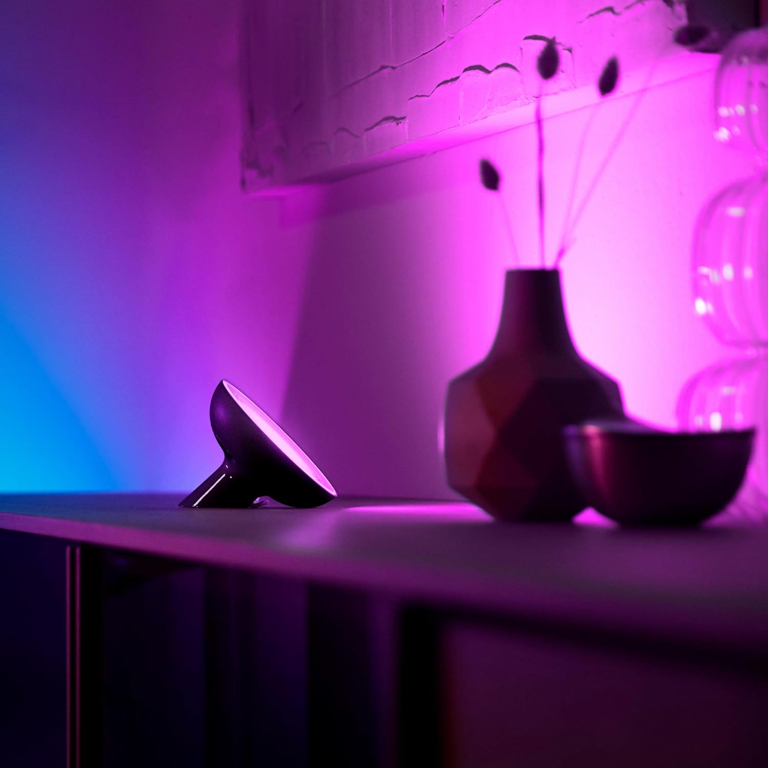Philips Hue White and Colour Ambiance Bloom  Smart LED Table Lamp Bundle, Includes Hue Dimmer Switch, with Bluetooth Compatible with Alexa and Google Assistant