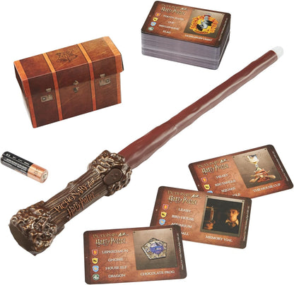 Mattel Games, Pictionary Air Harry Potter - Gioco per disegnare in aria con la penna a forma di bacchetta magica, 112 carte double-face con parole da indovinare, 8+ anni, Versione Italiana, HDC63