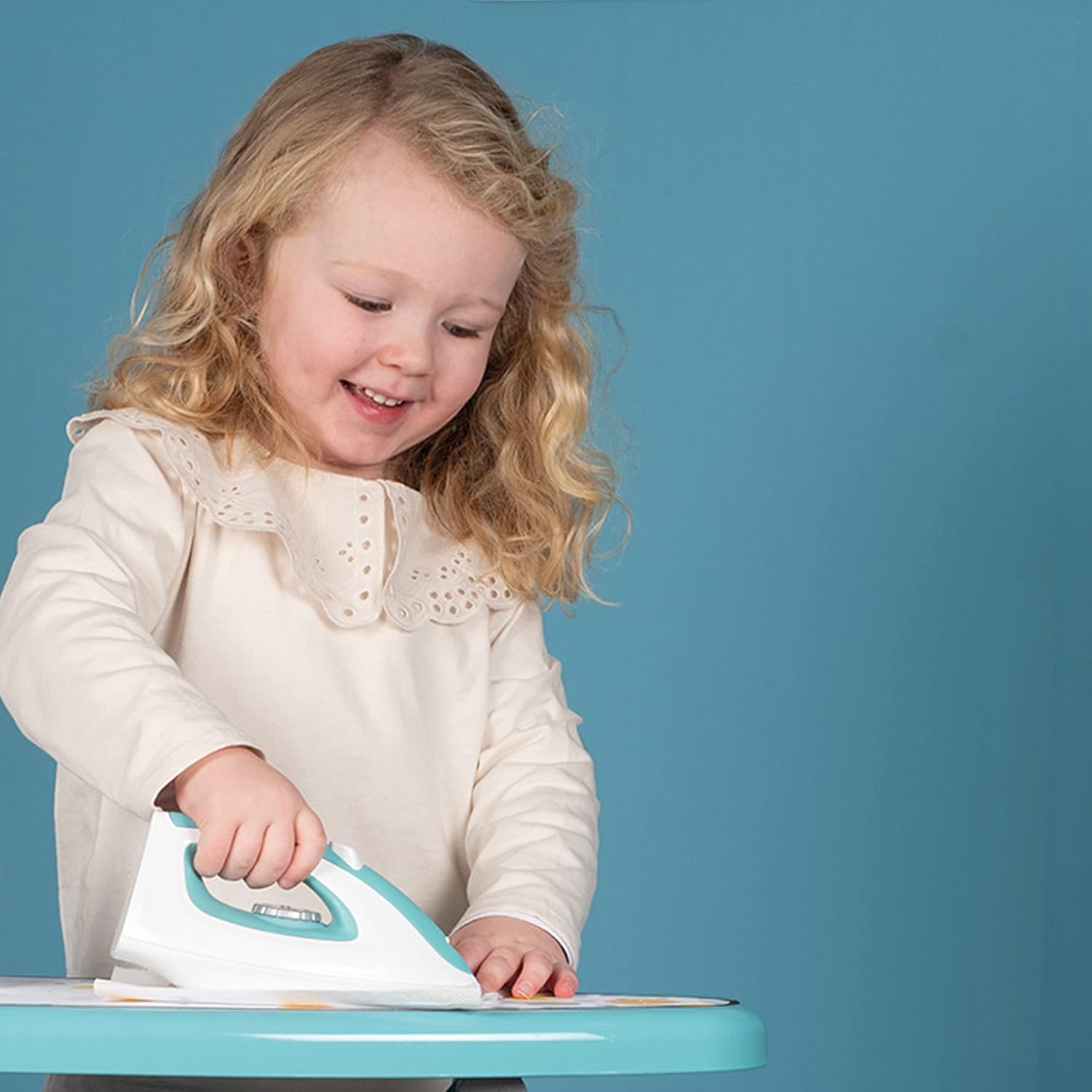 Smoby 330122 Ironing Board with Steam Station, Multicoloured