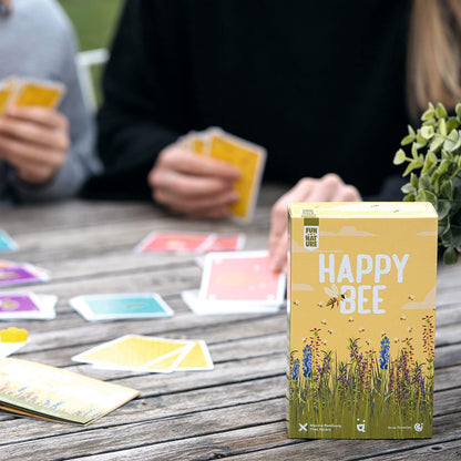Helvetiq | Happy Bee | Card Game | Ages 8+ | 3-6 Players | 15 Minutes Playing Time