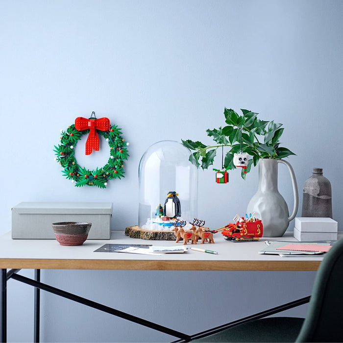 LEGO Schlitten des Weihnachtsmanns, BAU- und Spielset für Kinder mit Minifigur und Rentieren, Geschenk zu Weihnachten für Jungen und Mädchen, kleines Geschenk zu Weihnachten, Weihnachtsschmuck 40499