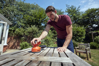 Black+Decker Exzenterschleifer BEW210 (230W, Scheiben-Ø 125 mm, mit integrierter Staubabsaugung, zum Schleifen/Polieren, Klettfix-System, inkl. 1 Schleifpapier K120