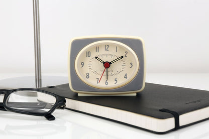 Kikkerland Alarm Clock, Grey, 9.8 x 6.1 x 8.37 cm