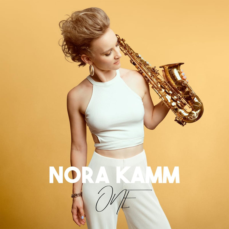 Nora Kamm - One