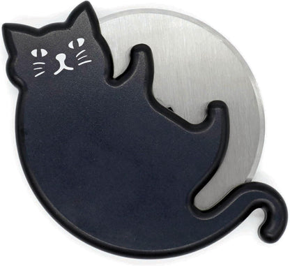 Maia Gifts Cat Lovers’ Pizza Cutter