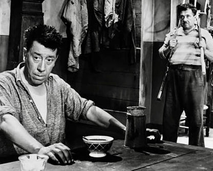 Der Totentisch (La table aux crevés) / Schwarze Komödie mit Publikumsliebling Fernandel (bekannt als "Don Camillo") (Pidax Film-Klassiker