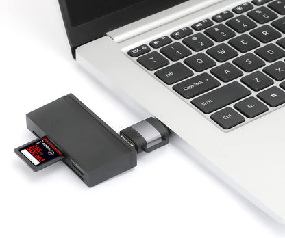 Manhattan 2 Piece Set: USB-C to USB-A Adapter & USB-A to USB-C Adapter
