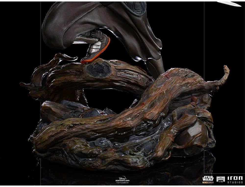 Iron Studios BDS: Disney Star Wars The Mandalorian - Ahsoka Tano Art Scale Polystone Statue (1/10) (LUCSWR50321-10