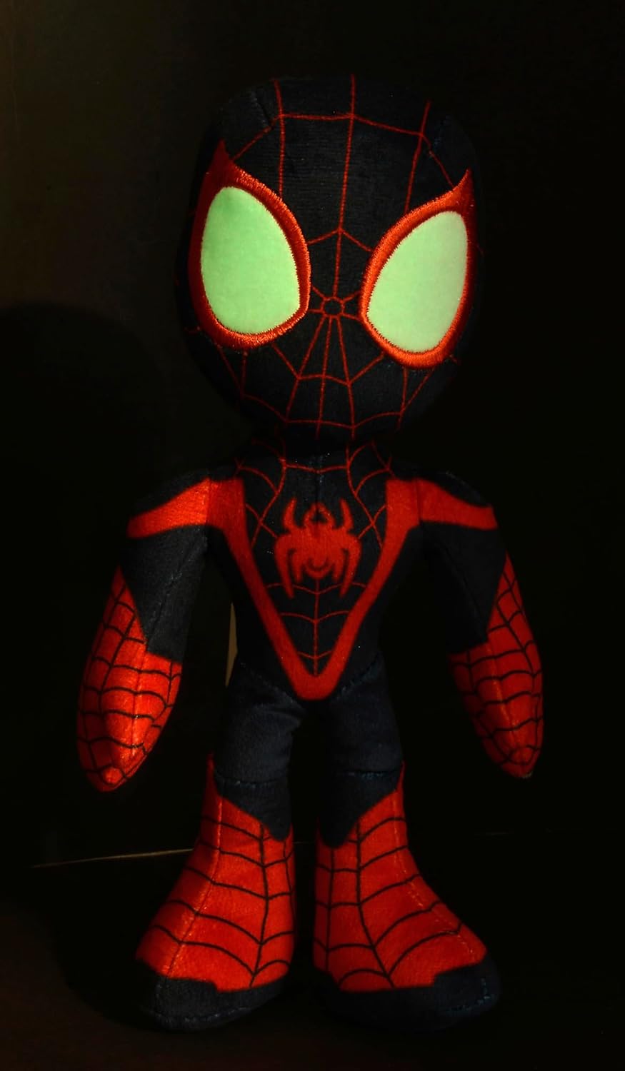 Simba- Disney Marvel Peluche Miles Morales 25 cm, Personaje de la Serie de Marvel Spidey y Sus Sorprendentes Amigos, con Ojos Que Brillan en la Oscuridad