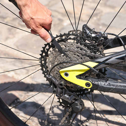 ZEFAL ZB Set Brosses de Nettoyage pour vélo Cyclisme Mixte Adulte, Noir/Rouge, Taille