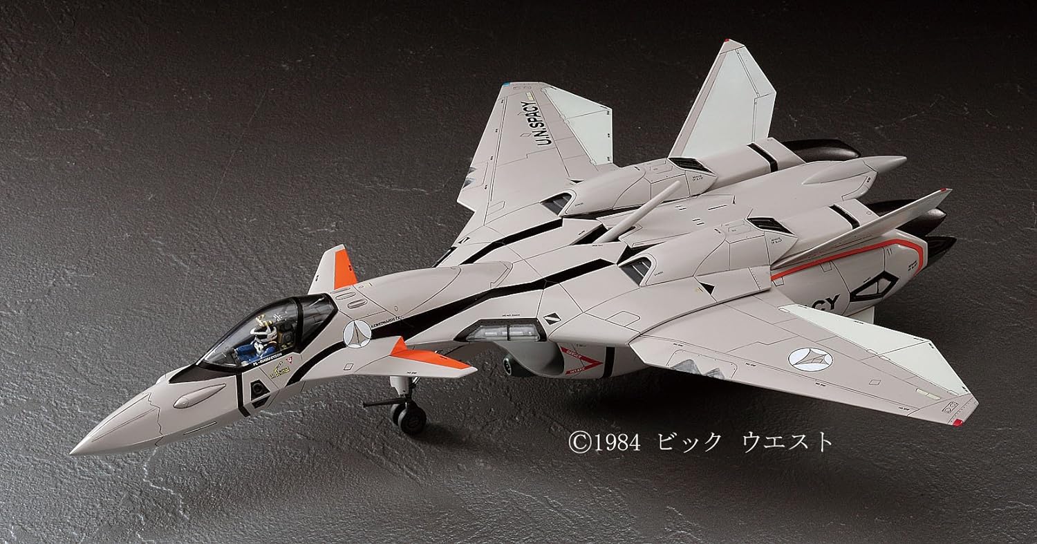 Hasegawa VF-11B Thunderbolt (1/72 scale Plastic model) Macross PLUS